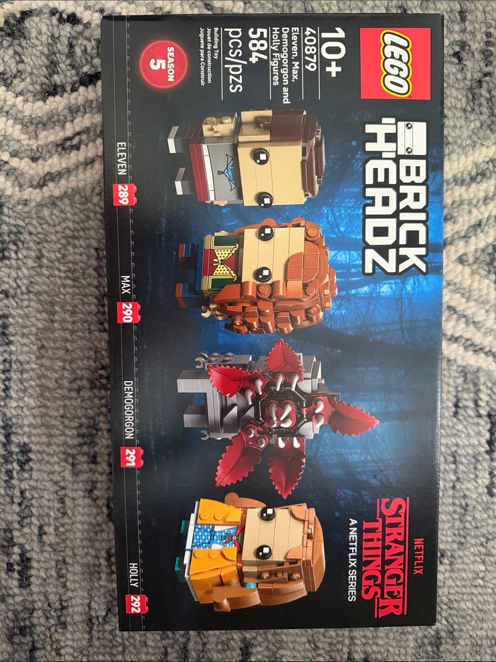 NEW LEGO BrickHeadz Stranger Things Models — Red, Brown, Tan, Black